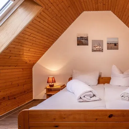 Rent this 3 bed apartment on Flugplatz Harle in Elisabethgroden, 26409 Wangerland