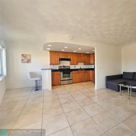Image 4 - unnamed road, Lauderdale-by-the-Sea, Broward County, FL 33303, USA - Condo for sale