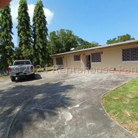 Rent this 3 bed house on Parsons in Diablo Heights, 0843
