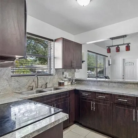 Image 5 - 6864 Greene Street, Hollywood, FL 33024, USA - House for sale