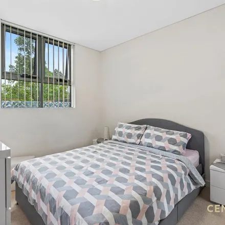 Image 4 - Satinwood Crescent, Bonnyrigg NSW 2177, Australia - Apartment for rent