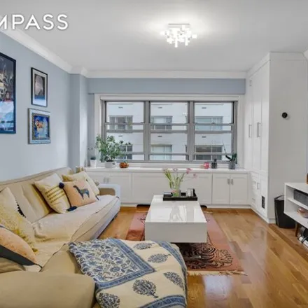 Rent this studio apartment on 757 Madison Avenue in New York, NY 10065