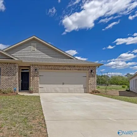 Buy this 3 bed house on 18147 White Tail Lane in Limestone County, AL 35613