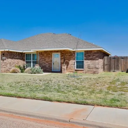 Image 2 - 8820 11th St, Lubbock, Texas, 79416 - House for sale