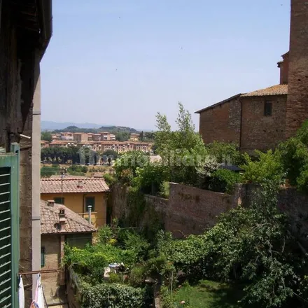 Image 4 - Via dei Montanini 16, 53100 Siena SI, Italy - Apartment for rent