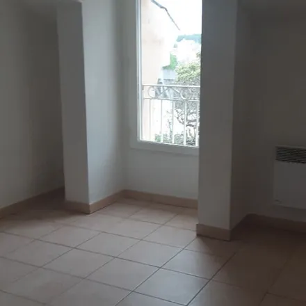 Rent this 2 bed apartment on 740 Avenue Marguerite Tardieu in 13160 Châteaurenard, France
