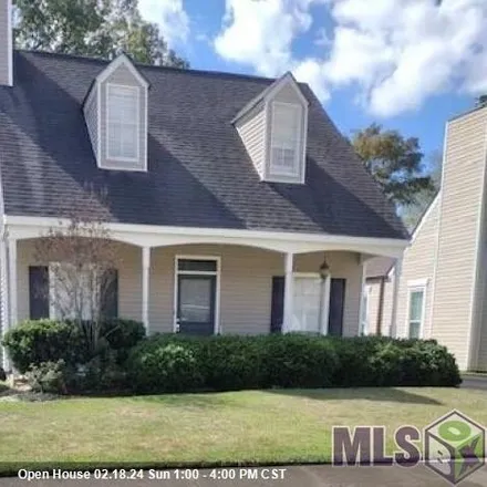 Buy this 3 bed house on Celebrity Theatres - Baton Rouge 10 in 15365 Summerwood Avenue, Shenandoah North