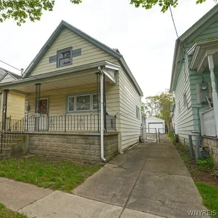 Buy this 4 bed house on 437 N Ogden St Unit E in Buffalo, New York