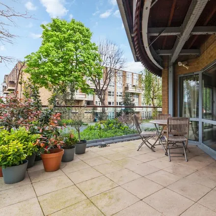 Image 4 - Viewpoint, 30-32 Highbury Grove, London, N5 2AL, United Kingdom - Apartment for rent