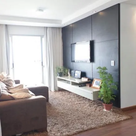 Rent this 3 bed apartment on Rua A-13 in Alpes, Goiânia - GO