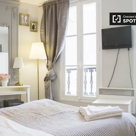Rent this studio apartment on 8 Rue de la Harpe in 75005 Paris, France