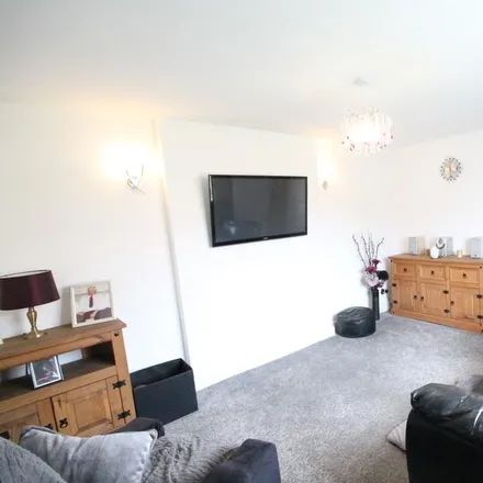 Image 3 - Beech Drive, Wistaston, CW2 8RE, United Kingdom - House for rent