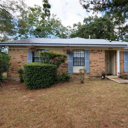 Rent this 3 bed house on 1601 Emil Court in Mobile, AL 36618