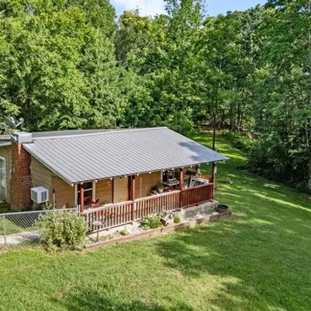 Buy this 2 bed house on 300 Poston Ridge Ln in Gainesboro, Tennessee