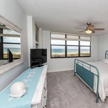 Rent this 2 bed apartment on Saint Augustine in FL, 32084