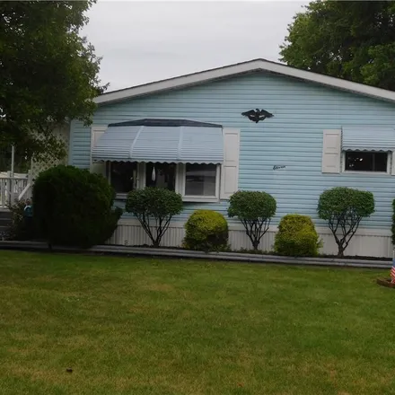 Buy this 2 bed house on 11 Piccolo Place in Olmsted Township, OH 44138