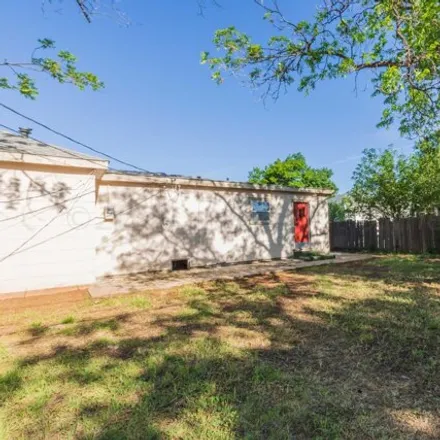 Buy this 2 bed house on 1457 Bellaire Street in Amarillo, TX 79106
