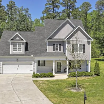 Buy this 3 bed house on 16 Alvis Ct in Fuquay Varina, North Carolina