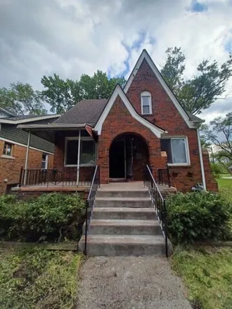 Buy this 3 bed house on 13630 Saratoga Street in Detroit, MI 48205