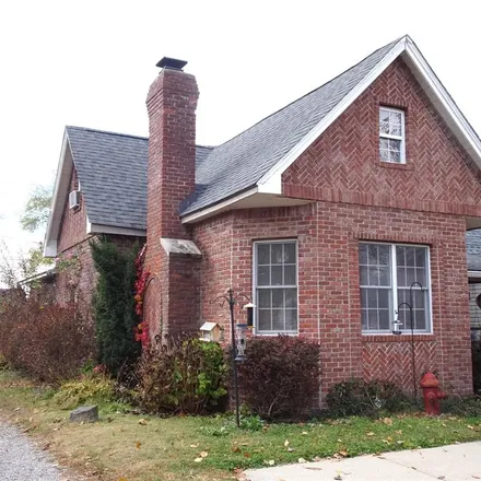 Buy this 4 bed house on 540 South Marion Street in Martinsville, IN 46151