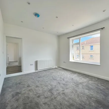 Image 2 - Somerset Way, Paulton, BS39 7YU, United Kingdom - Apartment for rent