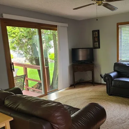 Image 1 - Fremont, WI - Townhouse for rent