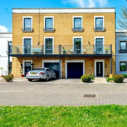 Buy this 4 bed duplex on Boundary Way in Southend-on-sea, Essex