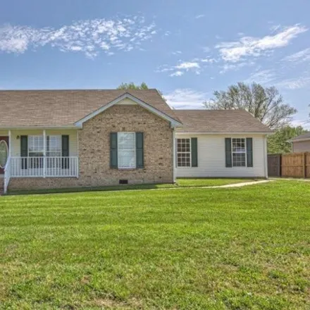 Buy this 3 bed house on 1012 Horse Mountain Road in Shelbyville, TN 37160