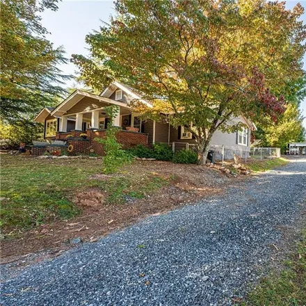 Buy this 4 bed house on 1055 Zion Church Road in Mountain View, Catawba County