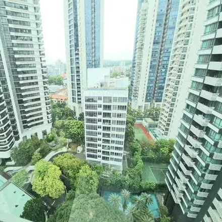 Rent this 3 bed apartment on Newton 21 in 21 Newton Road, Singapore 307954