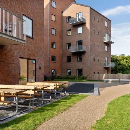 Rent this 3 bed apartment on Vibekevej 7E in 3400 Hillerød, Denmark