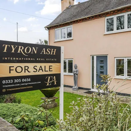 Buy this 4 bed house on Eastern Hill in Evesham Road, Astwood Bank