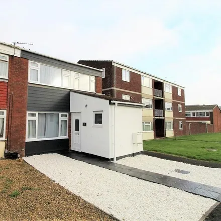 Rent this 3 bed house on 17 Fir Tree Close in Bristol, BS34 5ER