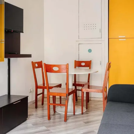 Image 6 - Via Ausonio 8, 20123 Milan MI, Italy - Apartment for rent