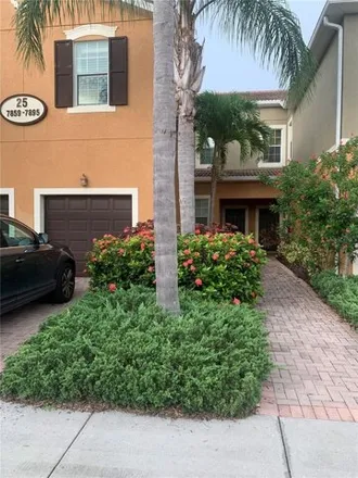 Rent this 3 bed townhouse on 7900 Limestone Drive in Sarasota County, FL 34233