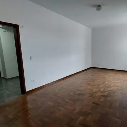 Rent this 3 bed apartment on Avenida Doutor Moacir Rezende 234 in 236, Três Corações - MG