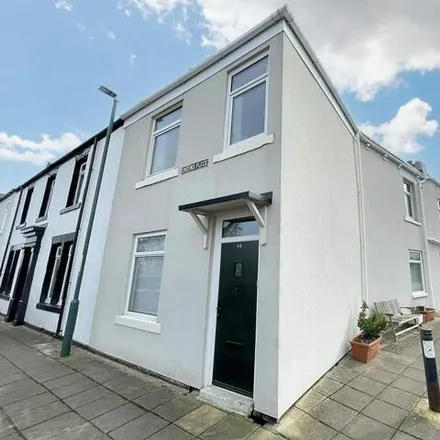 Buy this 3 bed townhouse on Beacon Street in South Shields, NE33 2AU