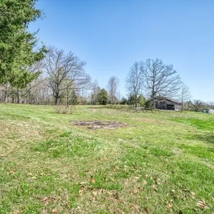 Image 9 - 410 Petty Rd, Sparta, Tennessee, 38583 - House for sale