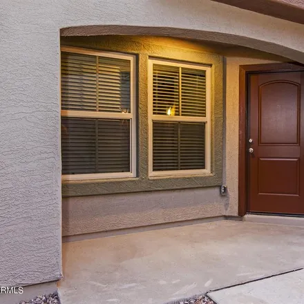 Rent this 1 bed room on 208 East Wood Drive in Phoenix, AZ 85022