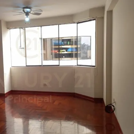 Buy this 3 bed apartment on Glass Import Automotriz in Del Ejército Avenue, Miraflores