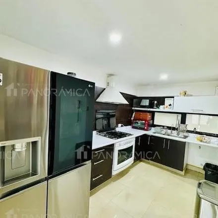 Buy this 2 bed apartment on Avenida Manuel Acuña in Ampliación Monraz, 45055 Guadalajara