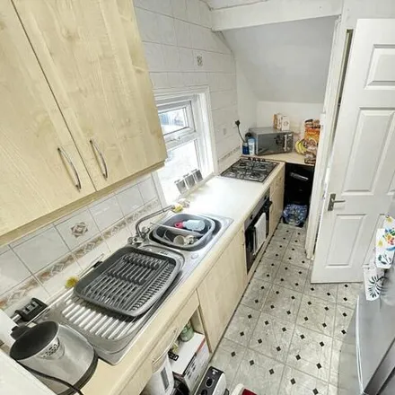 Image 3 - Canterbury Street, South Shields, NE33 4DD, United Kingdom - Apartment for sale