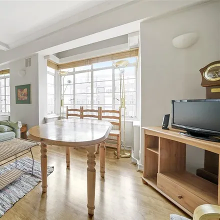 Rent this studio apartment on Rossmore Court in Park Road, London
