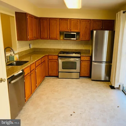 Image 4 - 20002 Lake Park Drive, Germantown, MD 20874, USA - Townhouse for rent