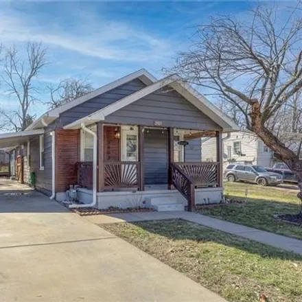 Buy this 3 bed house on 2903 West 43rd Avenue in Kansas City, KS 66103