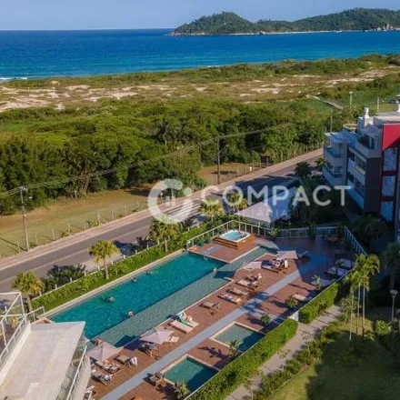 Buy this 3 bed apartment on Avenida Campeche 735 in Campeche, Florianópolis - SC