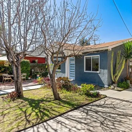 Image 2 - 1905 Griffith Park Blvd, Los Angeles, California, 90039 - House for sale