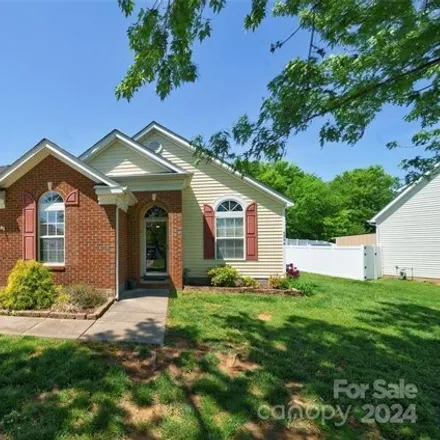 Buy this 3 bed house on 5058 Astonshire Lane in Concord, NC 28027