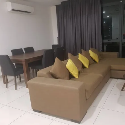 Image 2 - Jalan CSR 1, Cristal Serin Residence, 63000 Sepang, Selangor, Malaysia - Apartment for rent