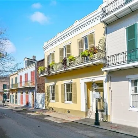 Image 2 - 1211 Royal Street, New Orleans, LA 70116, USA - House for sale